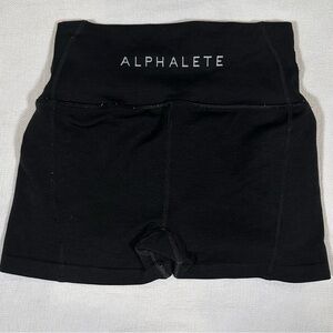 alphalete biker short black small